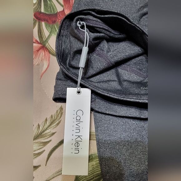 #083 Calvin Klein Performance Quik Dry Leggings - Picture 8 of 10